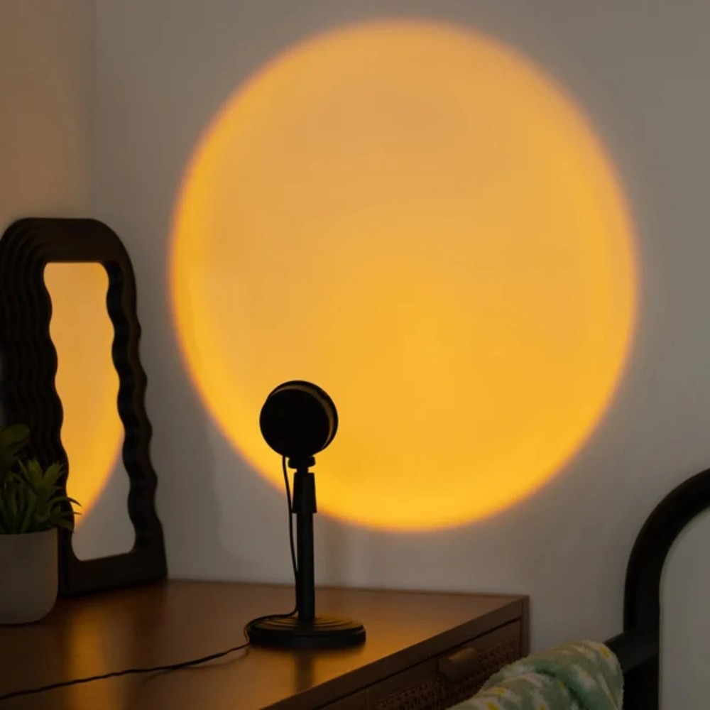 USB Powered Sunset Projection Lamp - Picture 2 of 2